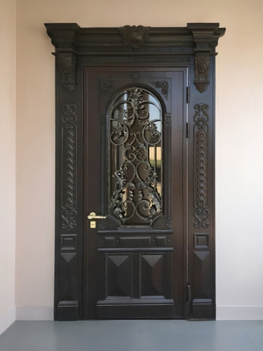 Парадная входная дверь Парадная входная дверь