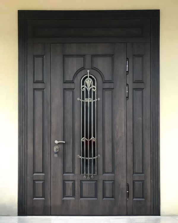 Со вставками по бокам