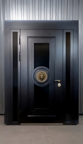 Со стеклами по бокам